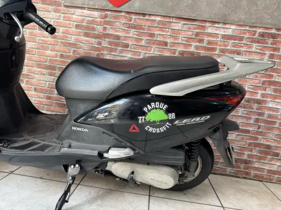 HONDA-LEAD 110 HONDA-LEAD 110-2010