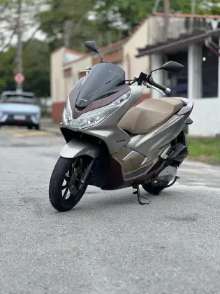 HONDA PCX DLX 