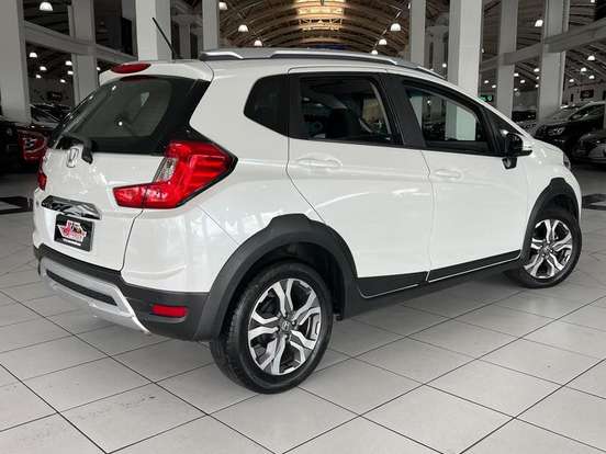 HONDA-WR-V-2017