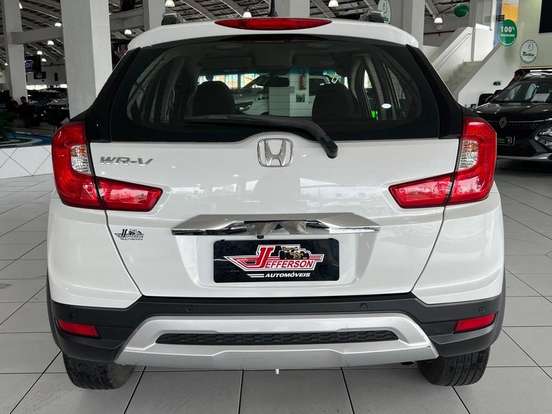 HONDA-WR-V-2017