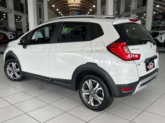 HONDA-WR-V-2017