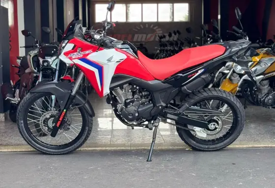 HONDA XRE 300 SAHARA RALLY 