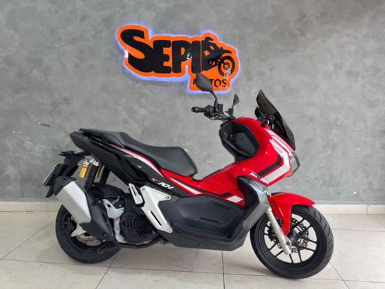HONDA ADV 