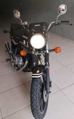 HONDA-CB 400 HONDA-CB 400-1981
