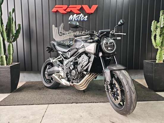 HONDA-CB 650R E-CLUTCH-2025
