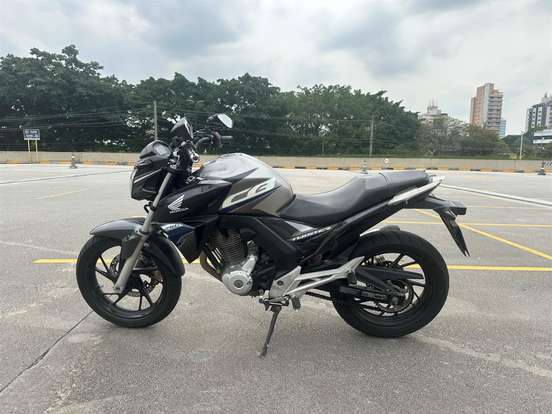 HONDA-CB TWISTER-2019