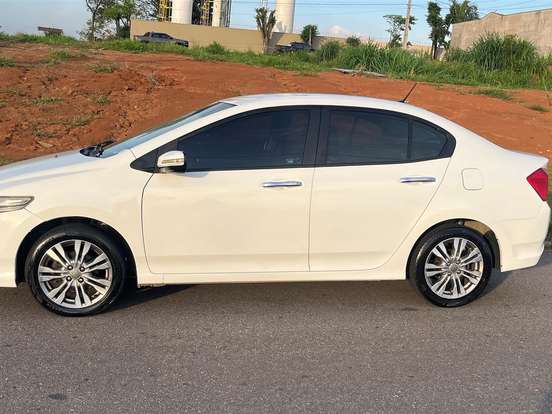 HONDA-CITY-1.5 EX 16V FLEX 4P AUTOMÁTICO HONDA-CITY-2013