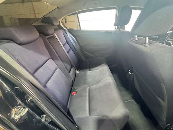 HONDA-CITY-1.5 LX 16V FLEX 4P AUTOMÁTICO HONDA-CITY-2009