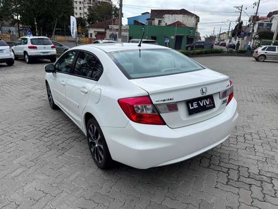HONDA-CIVIC-2.0 LXR 16V FLEX 4P AUTOMÁTICO HONDA-CIVIC-2014
