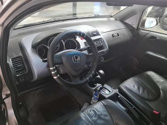 HONDA-FIT-1.4 LXL 8V GASOLINA 4P AUTOMÁTICO HONDA-FIT-2004