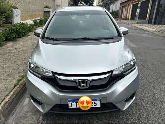 HONDA-FIT-2015