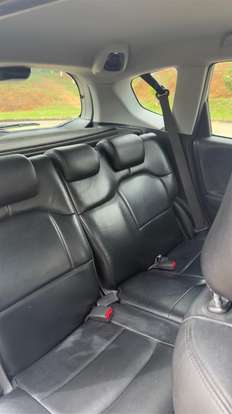 HONDA-FIT-2009