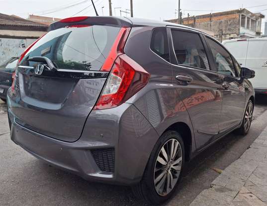 HONDA-FIT-2016