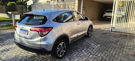HONDA-HR-V-2015