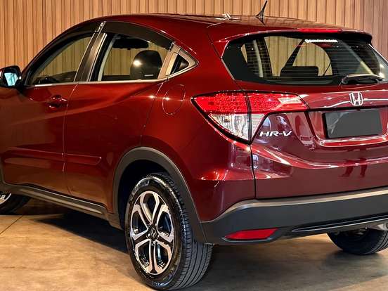 HONDA-HR-V-1.8 16V FLEX LX 4P AUTOMÁTICO HONDA-HR-V-2017