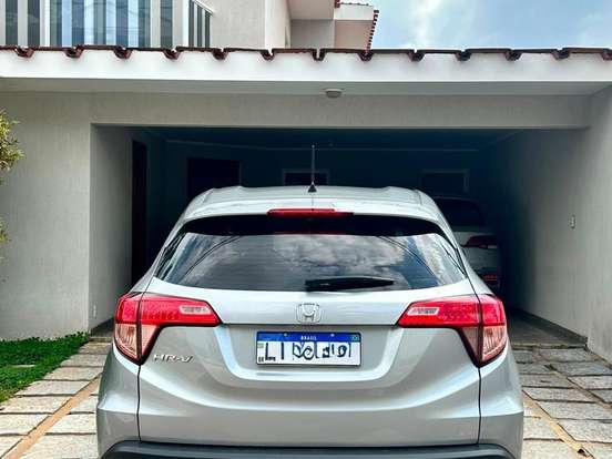 HONDA-HR-V-1.8 16V FLEX LX 4P AUTOMÁTICO HONDA-HR-V-2016