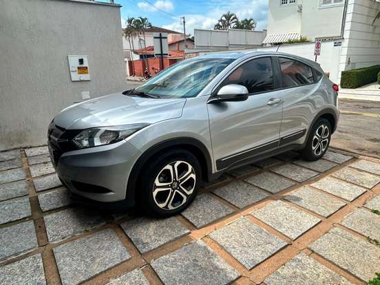 HONDA-HR-V-2016