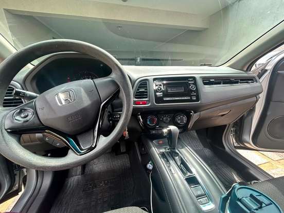 HONDA-HR-V-2016