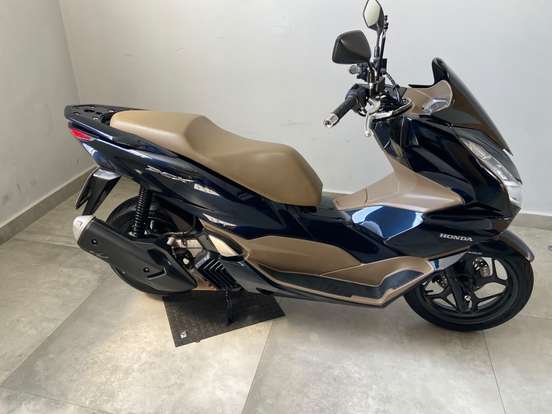 HONDA-PCX 160 DLX-2025