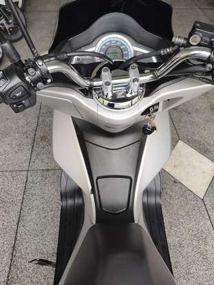 HONDA-PCX DLX-2017