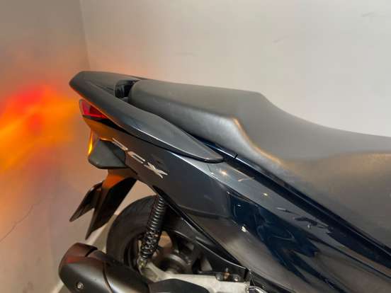 HONDA-PCX-2019