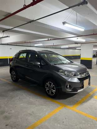 HONDA-WR-V-2017