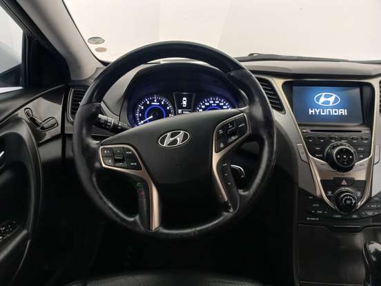 HYUNDAI-AZERA-3.0 MPFI GLS V6 24V GASOLINA 4P AUTOMÁTICO HYUNDAI-AZERA-2014