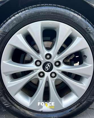 HYUNDAI-AZERA-3.0 MPFI GLS V6 24V GASOLINA 4P AUTOMÁTICO HYUNDAI-AZERA-2012