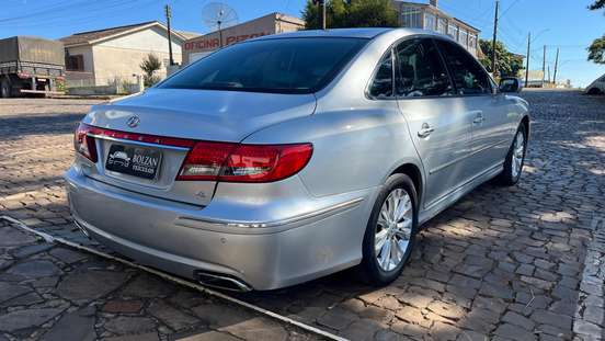 HYUNDAI-AZERA-3.3 MPFI GLS SEDAN V6 24V GASOLINA 4P AUTOMÁTICO HYUNDAI-AZERA-2010