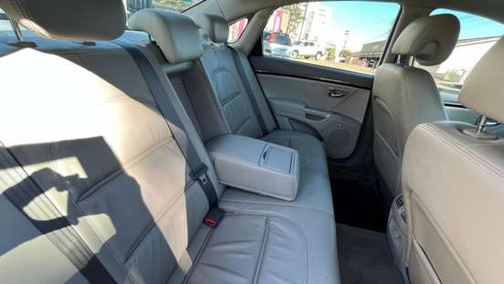 HYUNDAI-AZERA-2010