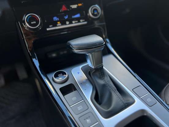 HYUNDAI-CRETA-2023