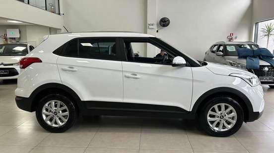 HYUNDAI-CRETA-2023