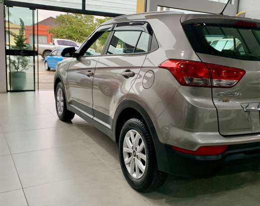 HYUNDAI-CRETA-2023