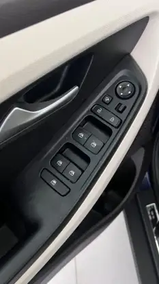 HYUNDAI-CRETA-2.0 FLEX ULTIMATE AUTOMÁTICO HYUNDAI-CRETA-2022