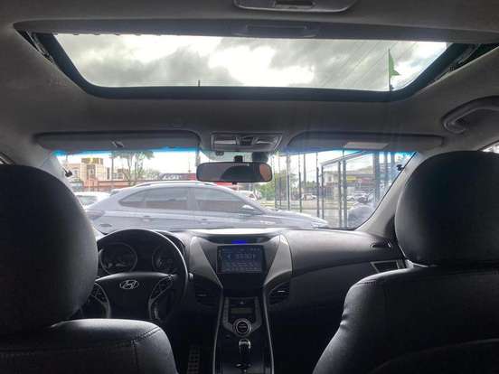 HYUNDAI-ELANTRA-1.8 GLS 16V GASOLINA 4P AUTOMÁTICO HYUNDAI-ELANTRA-2012