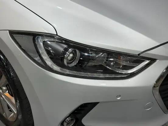 HYUNDAI-ELANTRA-2.0 16V FLEX SPECIAL EDITION 4P AUTOMÁTICO HYUNDAI-ELANTRA-2016