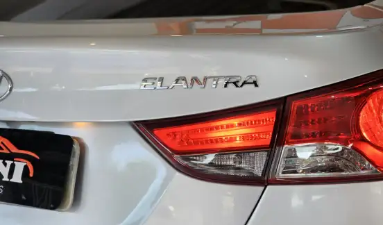 HYUNDAI-ELANTRA-2.0 GLS 16V FLEX 4P AUTOMÁTICO HYUNDAI-ELANTRA-2014