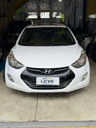 HYUNDAI-ELANTRA-2012