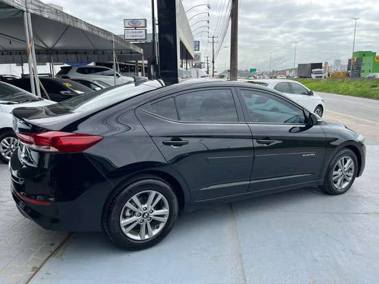 HYUNDAI-ELANTRA-2.0 16V FLEX 4P AUTOMÁTICO HYUNDAI-ELANTRA-2017
