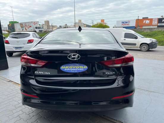HYUNDAI-ELANTRA-2.0 16V FLEX 4P AUTOMÁTICO HYUNDAI-ELANTRA-2017