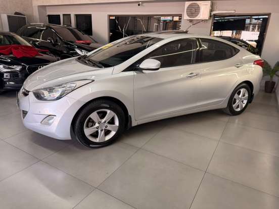HYUNDAI-ELANTRA-2013