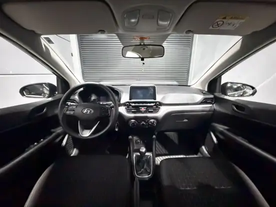 HYUNDAI-HB20-2024