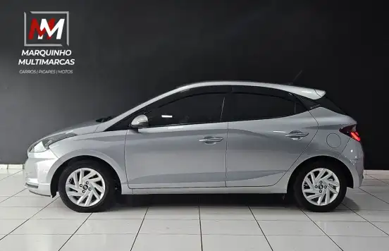 HYUNDAI-HB20-2022