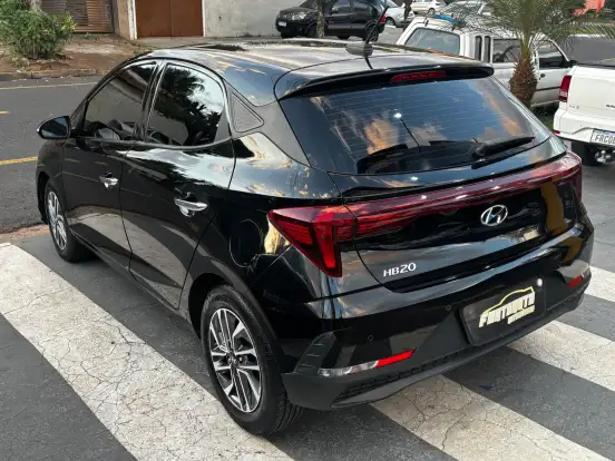 HYUNDAI-HB20-1.0 12V FLEX LIMITED PLUS MANUAL HYUNDAI-HB20-2024