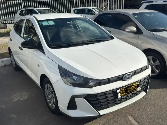 HYUNDAI-HB20-2023