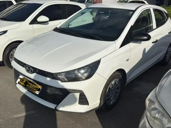 HYUNDAI-HB20-2023