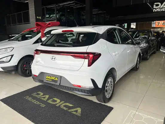 HYUNDAI-HB20-2023