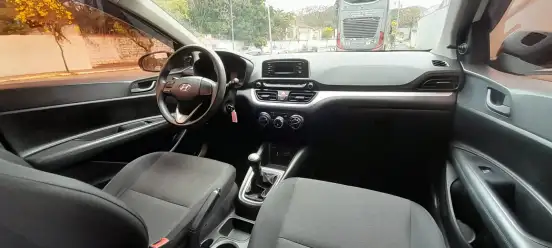 HYUNDAI-HB20-2019