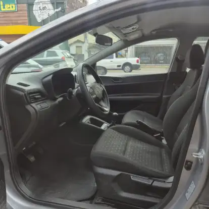 HYUNDAI-HB20-2024
