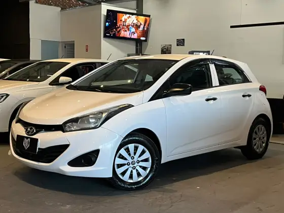 HYUNDAI HB20 1.0 COMFORT 12V FLEX 4P MANUAL